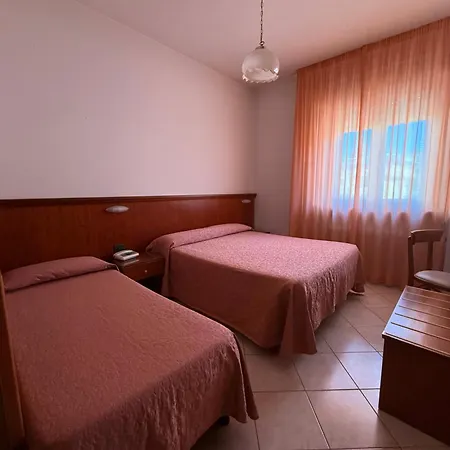 Hotel Grifone 3*
